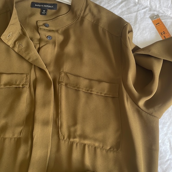 BANANAS REPUBLIC BLOUSE - Picture 6 of 7